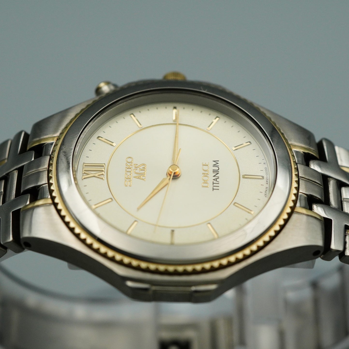 *N MINT* SEIKO DOLCE 4N21-0010 Titanium Quartz Gold Dial Round 35mm Mens Watch