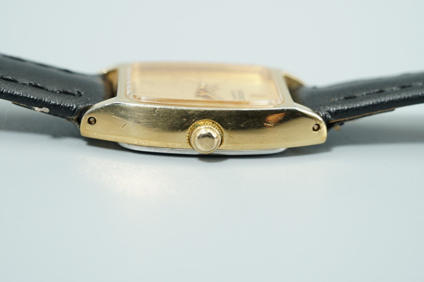 *N MINT* Vintage 1996 SEIKO Socie 2P21-5A90 Qz Gold Rectangle 17mm Women Watch