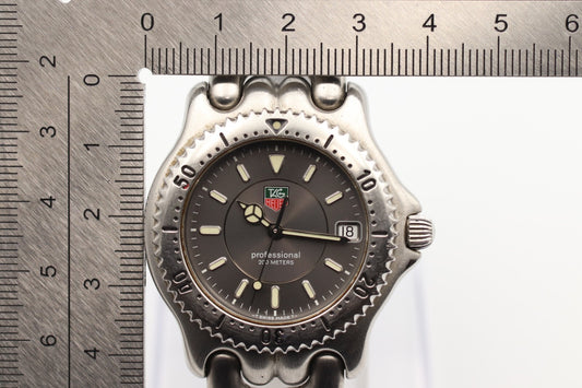 *N MINT* Vintage 1990s TAG HEUER Professional WG1113-K0 Qz Gray 39mm Mens Watch