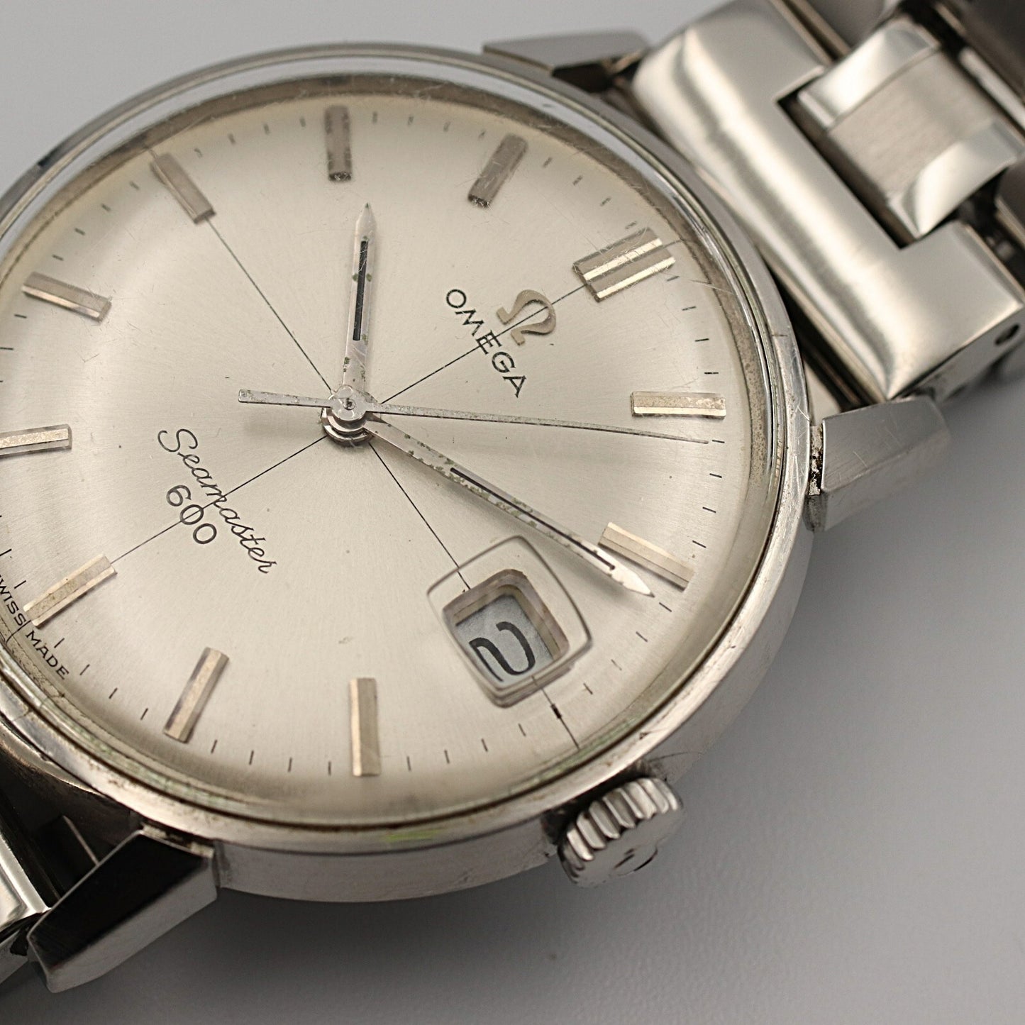 Vintage 1966 OMEGA Seamaster 600 Cal.611 Manual Silver CrossLine 34mm Mens Watch