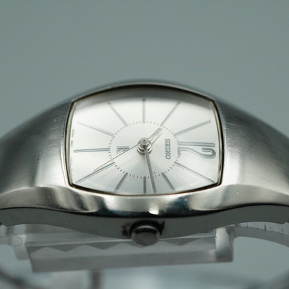 *N MINT* Vintage SEIKO 4N21-5460 Qz White Dial Square 24mm Women,Ladies Watch