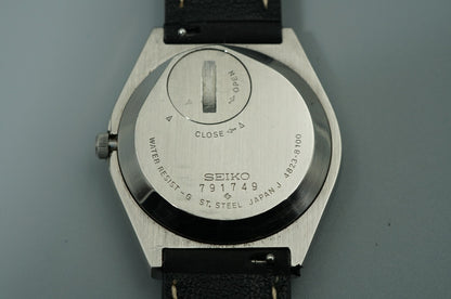 *NEAR MINT* Vintage 1977 SEIKO King Quartz 4823-8100 Silver 35mm Mens Watch