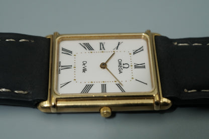 N MINT Vintage 1977 OMEGA De Ville Cal.1450 Qz White Rectangle 24mm Women Watch