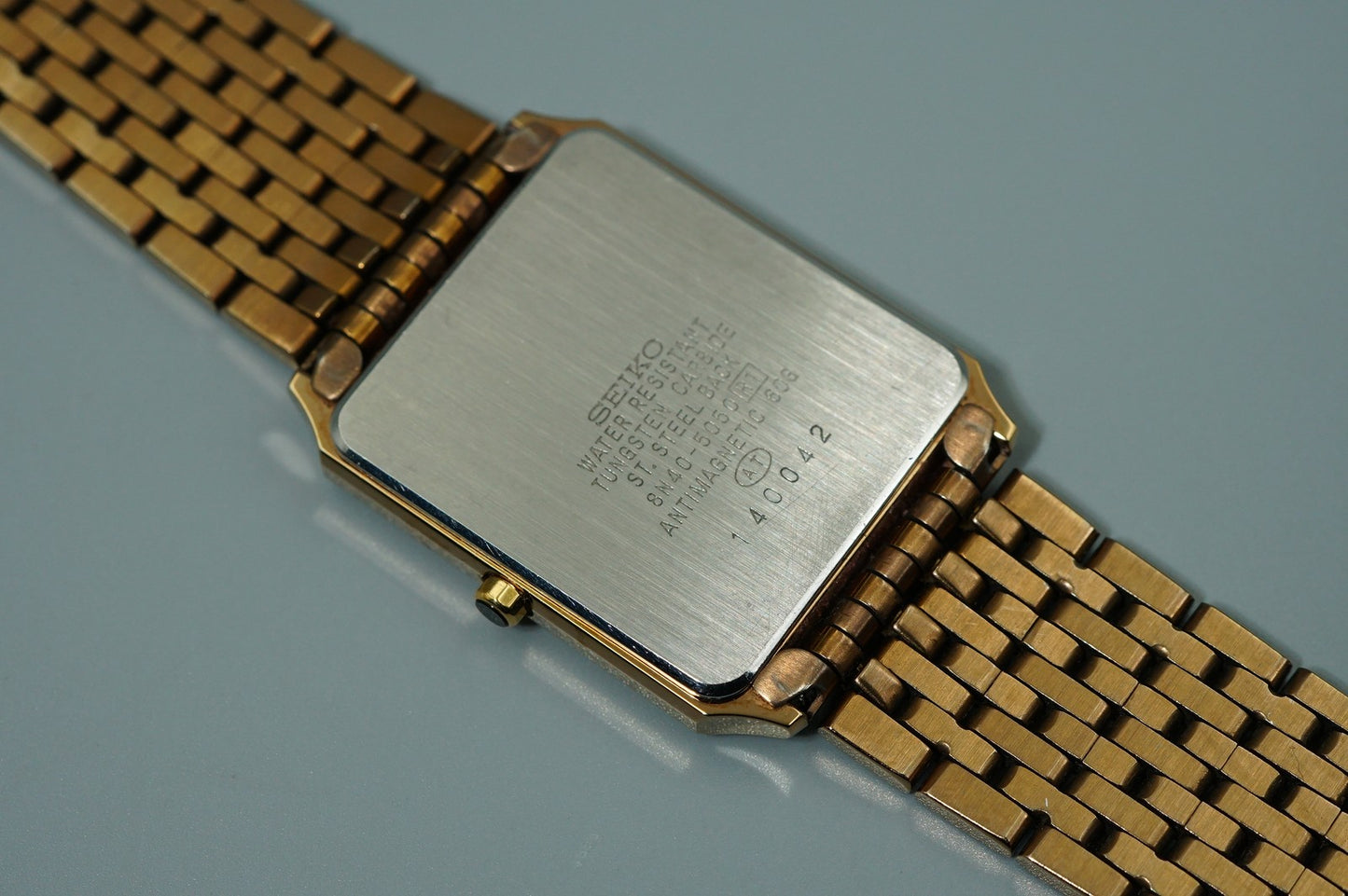 *TOP MINT* Vintage 1991 SEIKO Dolce  8N40-5050 Qz Gray Square 26mm Women Watch