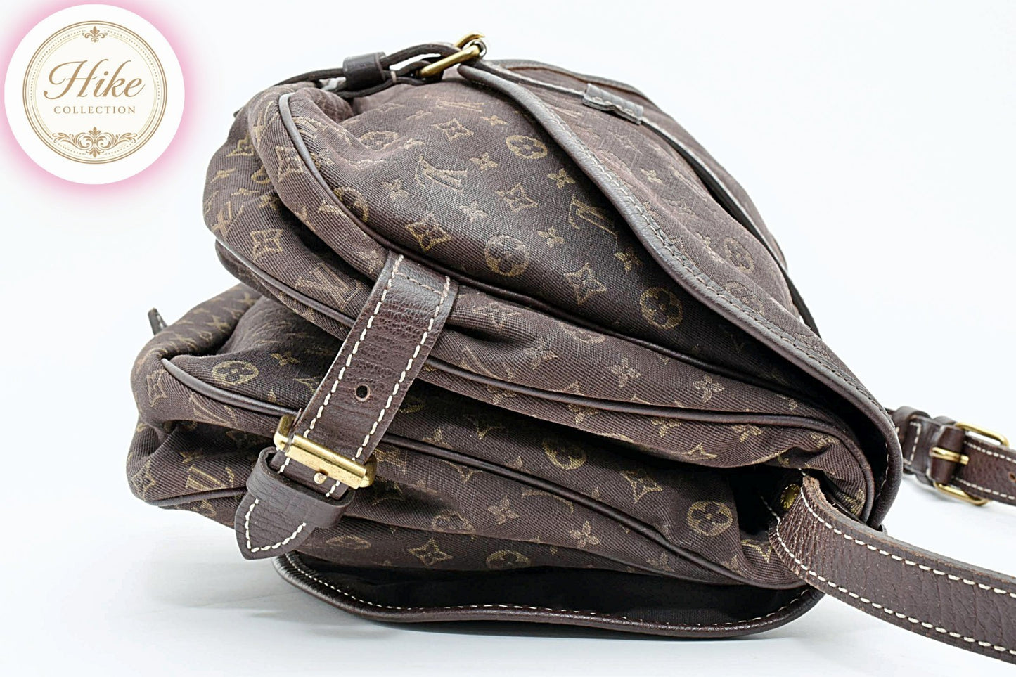 Louis Vuitton Saumur 30 Monogram Crossbody bag M95227 Authentic Condition *A*