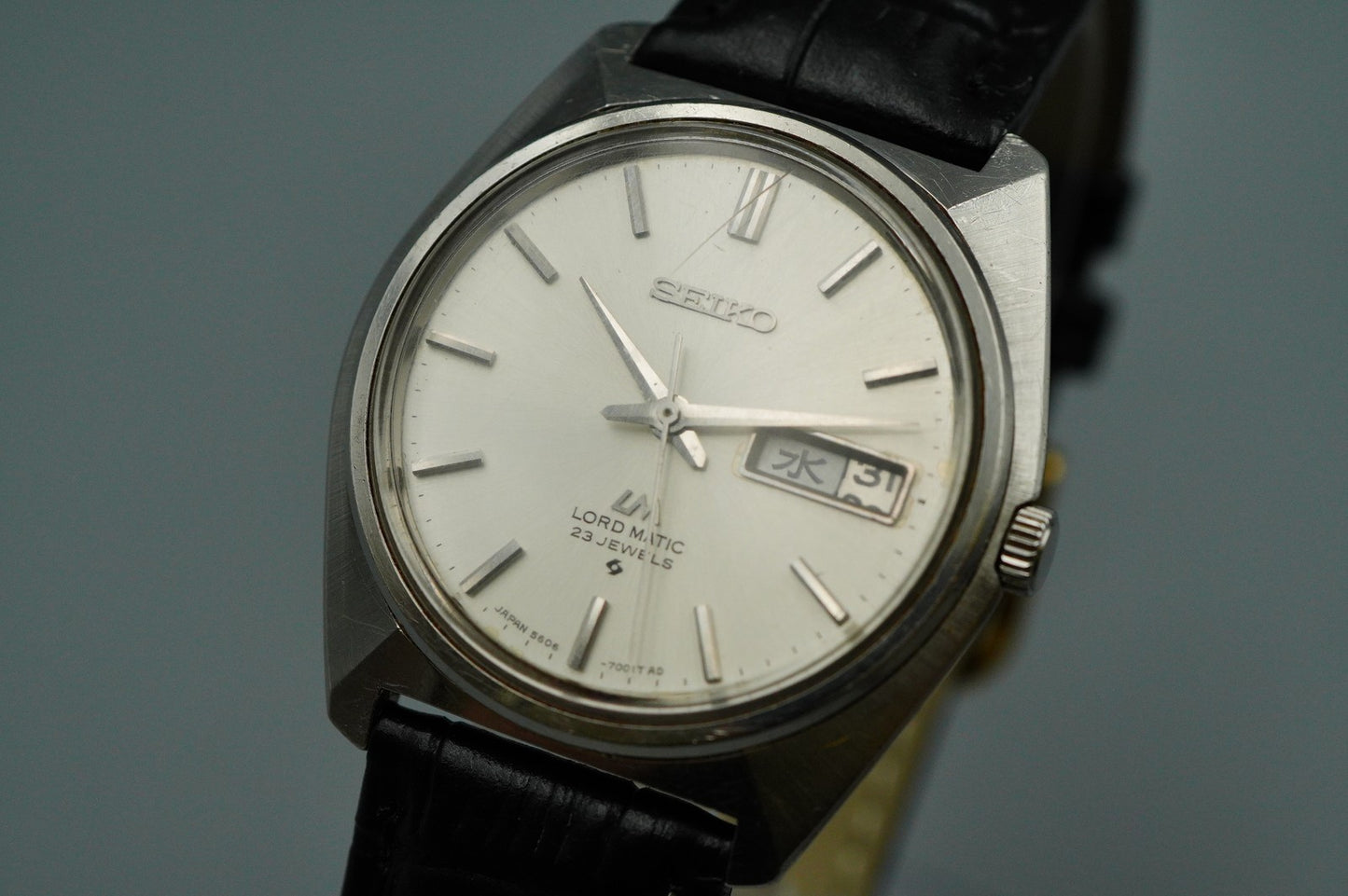 Exc+5 Vintage SEIKO LORD MATIC 5606-7000 Automatic Silver Round 36mm Mens Watch