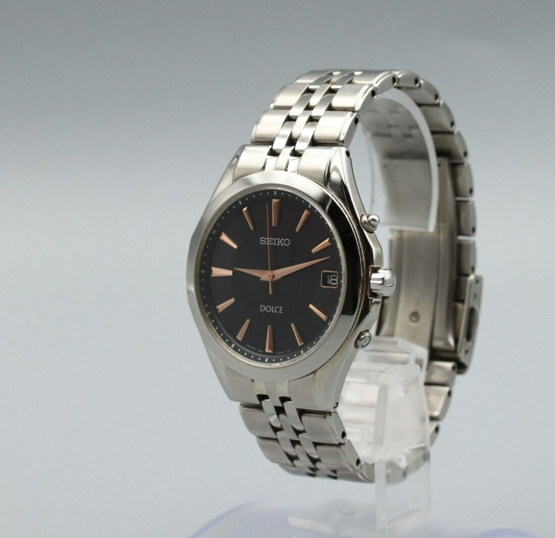 *NEAR MINT* Vintage SEIKO Dolce 7B52-0AC0 Solar Black Dial Round Mens Watch