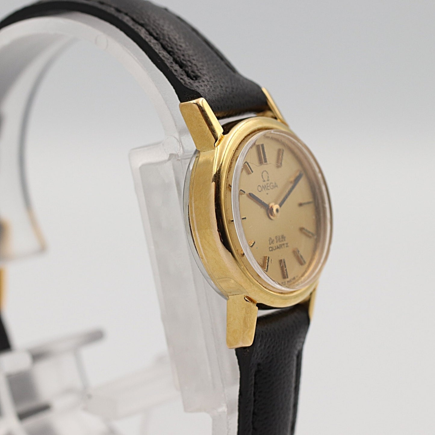 *NEAR MINT* Vintage 1979 OMEGA De Ville Cal.1350 Qz Gold Round 21mm Women Watch