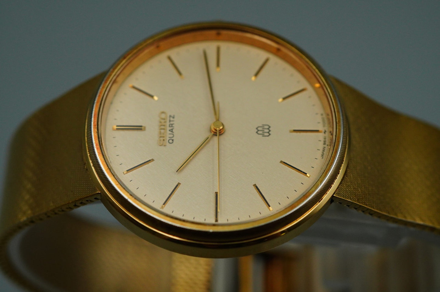*NEAR MINT* Vintage SEIKO Dolce 9641-7000 Quartz Cream Dial 32 mm Women Watch
