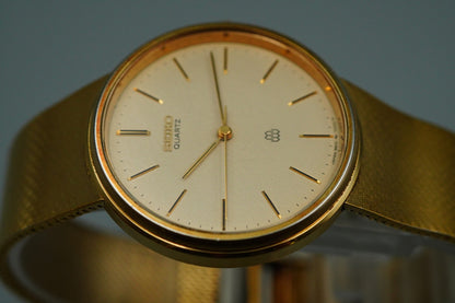 *NEAR MINT* Vintage SEIKO Dolce 9641-7000 Quartz Cream Dial 32 mm Women Watch