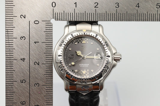 *MINT* TAG HEUER Professional 2000 WH1314 Quartz White Dial 30mm Mens Watch
