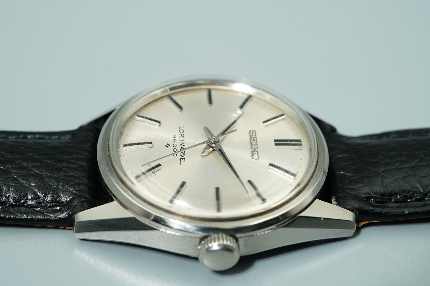 N MINT Vintage 1964 SEIKO LORD MARVEL 5740-8000 AT Silver Round 34mm Mens Watch