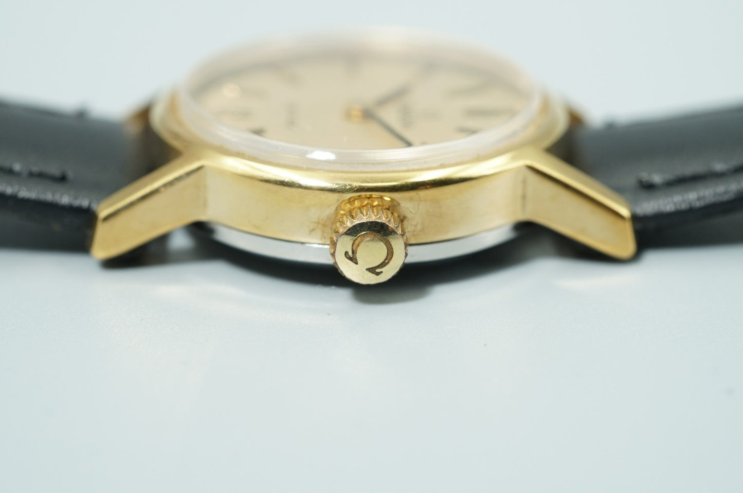 NEAR MINT Vintage 1958 OMEGA De Ville Cal.625 Hand Winding Gold 24mm Women Watch