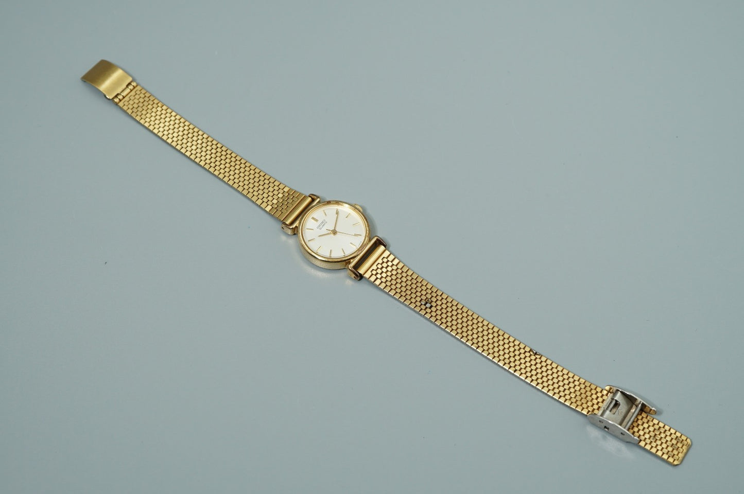 *Exc+5* Vintage 1985 SEIKO Bracelet 2C21-0100 Qz White Round 21mm Women Watch