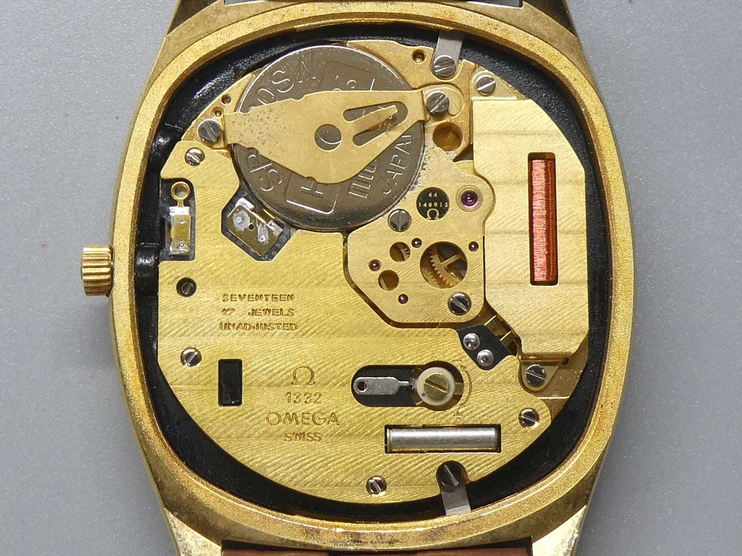 *NEAR MINT* Vintage 1979 OMEGA De Ville Cal.1332 Qz Gold Square 32mm Mens Watch