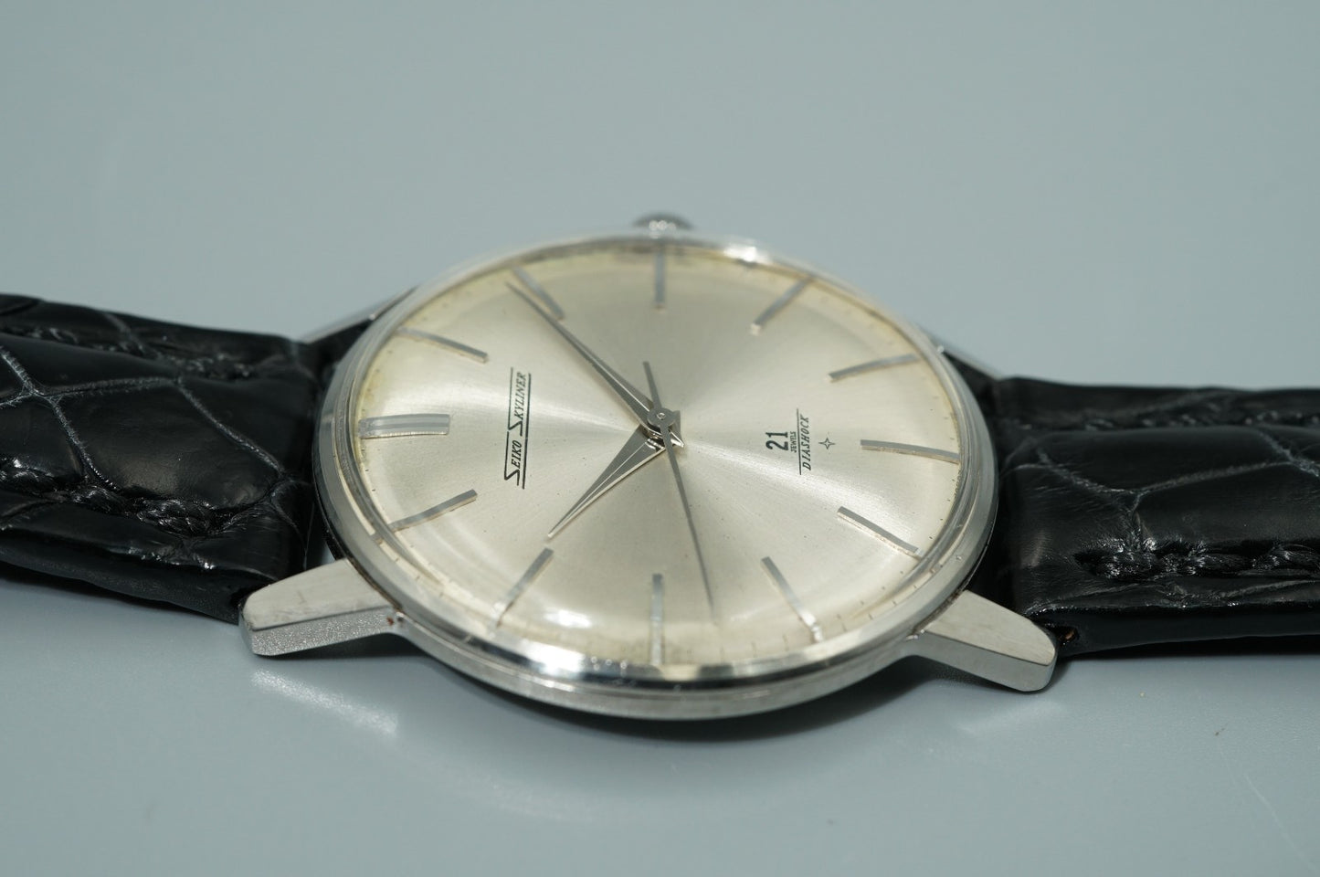 *Serviced* Vintage 1960 SEIKO SKYLINER J15006E Hand Wind Silver 36mm Mens Watch