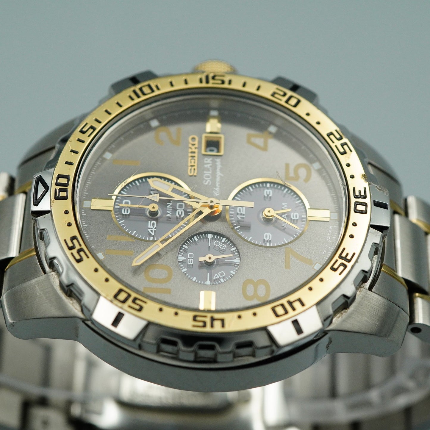 Vintage 1992 SEIKO Chronograph V172-0AT0 Solar Gray Round 44mm Mens Watch