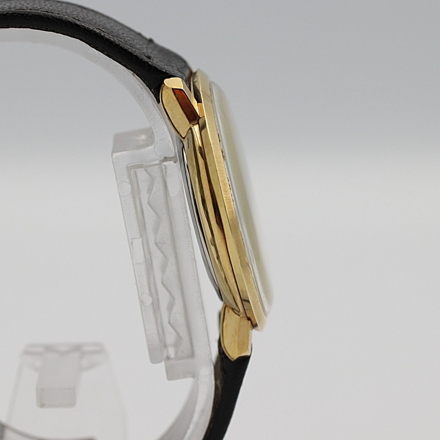 N MINT Vintage 1970 OMEGA De Ville Cal.620 Hand Wind Gold Round 33mm Mens Watch