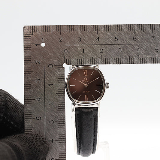 *NEAR MINT* Vintage 1980s OMEGA De Ville Hand Wind Black Square 22mm Women Watch