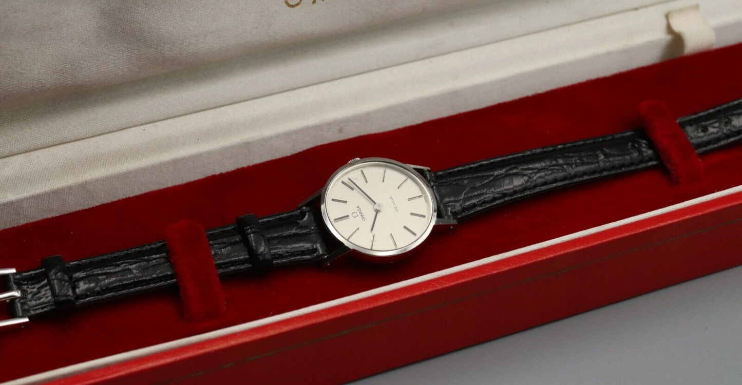 *NEAR MINT* Vintage OMEGA De Ville Hand Winding Silver Dial Round Mens Watch