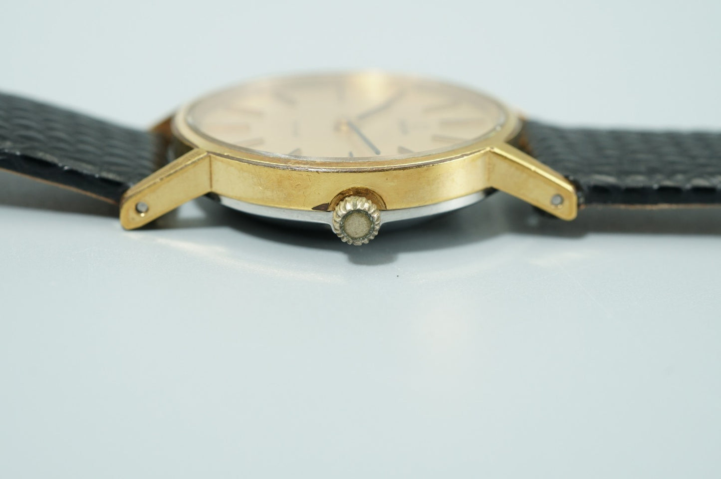 *NEAR MINT* Vintage OMEGA De Ville Cal.625 Hand Winding Gold Dial Women Watch