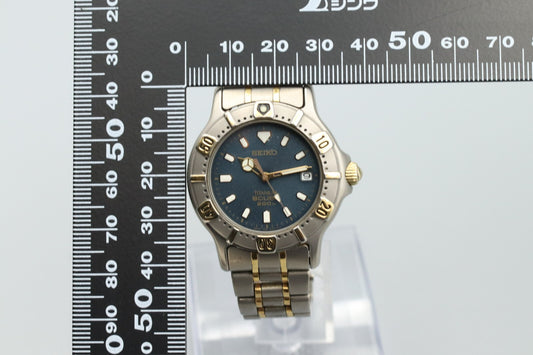 *MINT* Vintage SEIKO SCUBA Titanium 7N35-6100 Quartz 200M Mens Watch JAPAN