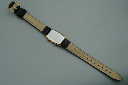*Exc+5* Vintage SEIKO 1E20-3A00 Quartz White Dial Rectangle 21mm Women Watch