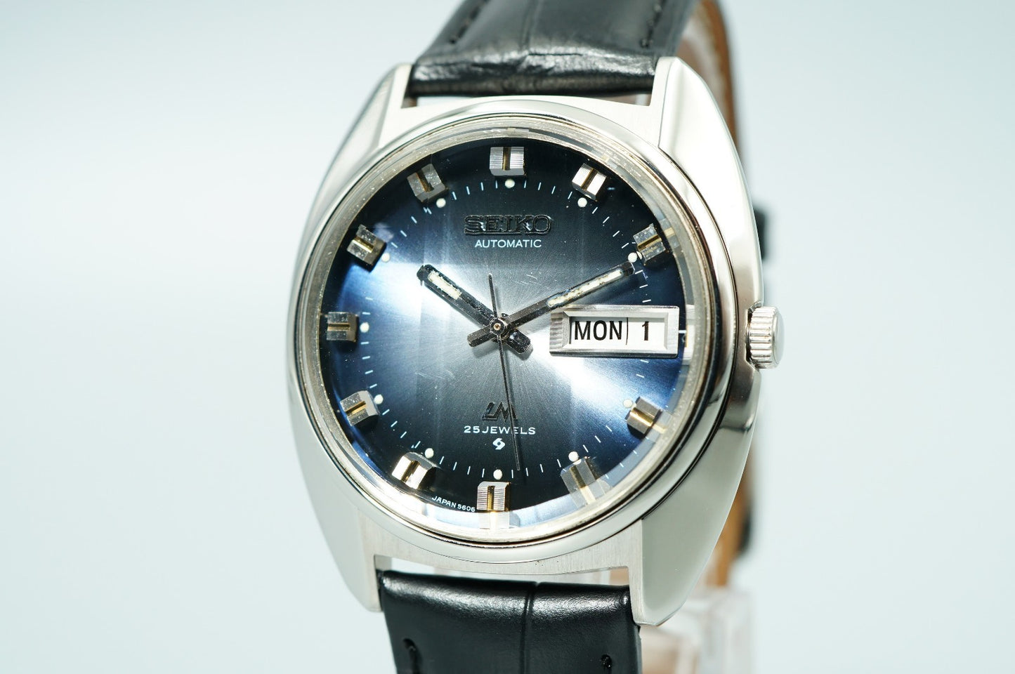Serviced Vintage SEIKO Lord Matic 5606-7230 Automatic Blue Dial 35mm Mens Watch