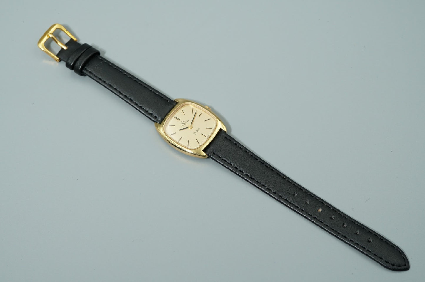 *N MINT* Vintage 1977 OMEGA De Ville Cal.625 Hand Wind Gold 25mm Women Watch