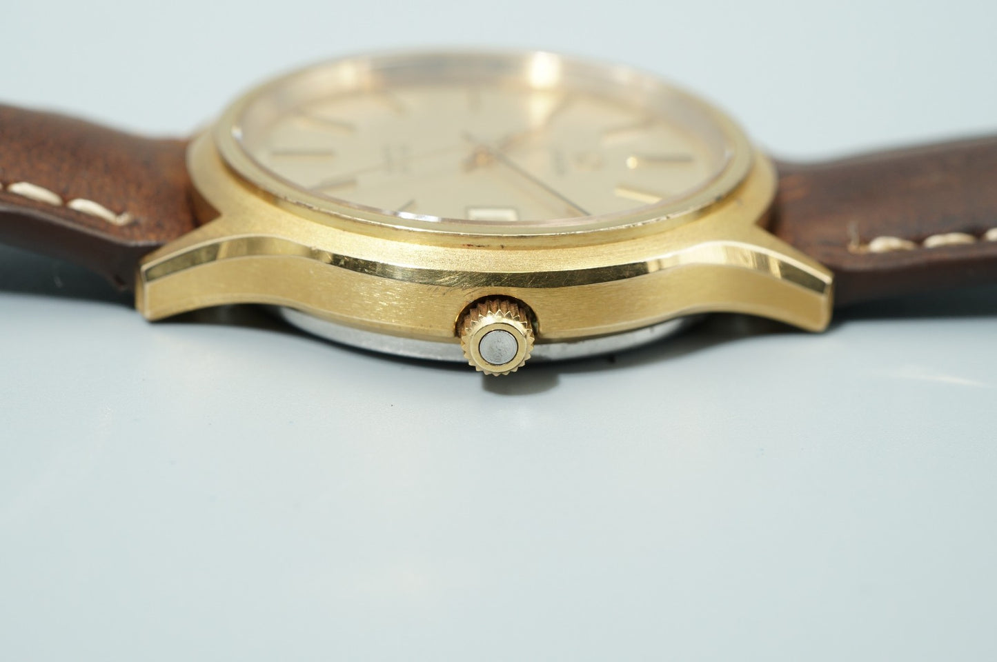 *NEAR MINT* Vintage 1978 OMEGA De Ville Cal.1342 Qz Gold Round 35mm Mens Watch