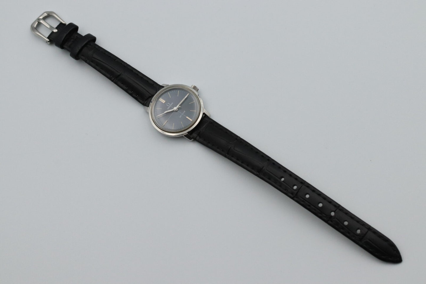 *N MINT* Vintage OMEGA De Ville TOOL 102 Hand Winding Navy Dial 25mm Women Watch