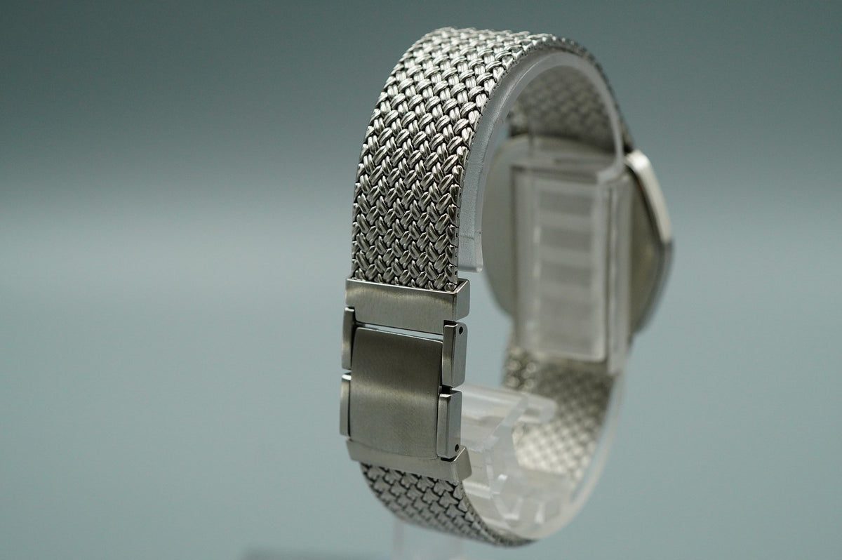 N MINT Vintage SEIKO CREDOR 5931-5230 Quartz Silver Dial Hexagon 30mm Mens Watch