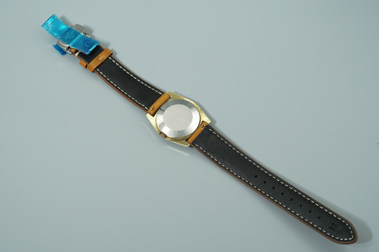 N MINT Vintage 1970 OMEGA De Ville Cal.620 Hand Wind Gold Round 32mm Mens Watch