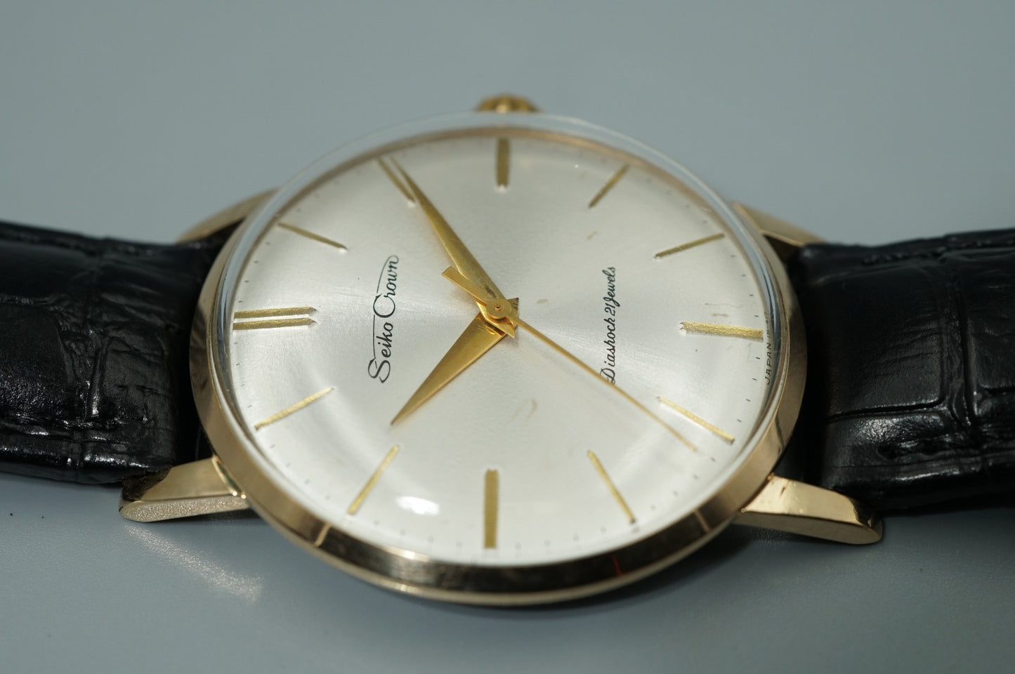 *N MINT* Vintage 1961 SEIKO Crown J15002 Hand Wind Silver Round 35mm Mens Watch