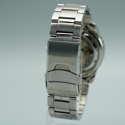 *MINT* Vintage SEIKO 5SPORTS 7S36-04N0 AT Black Dial Round 42mm Mens Watch