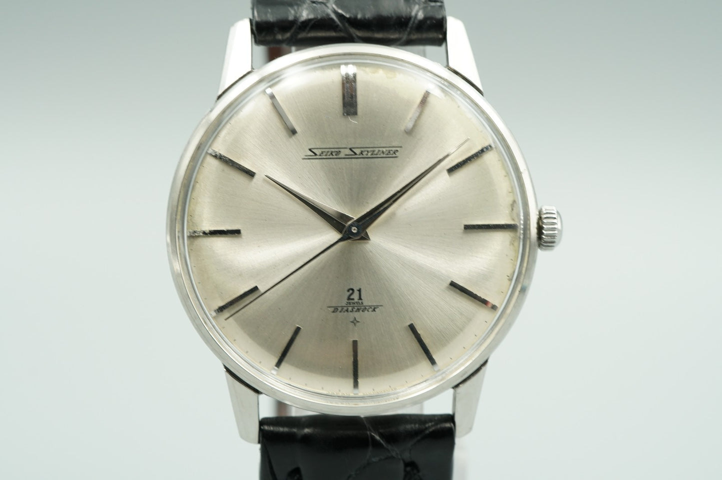 *Serviced* Vintage 1960 SEIKO SKYLINER J15006E Hand Wind Silver 36mm Mens Watch