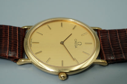 NEAR MINT Vintage 1986 OMEGA De Ville Cal.1378 Quartz Gold Dial 32mm Women Watch