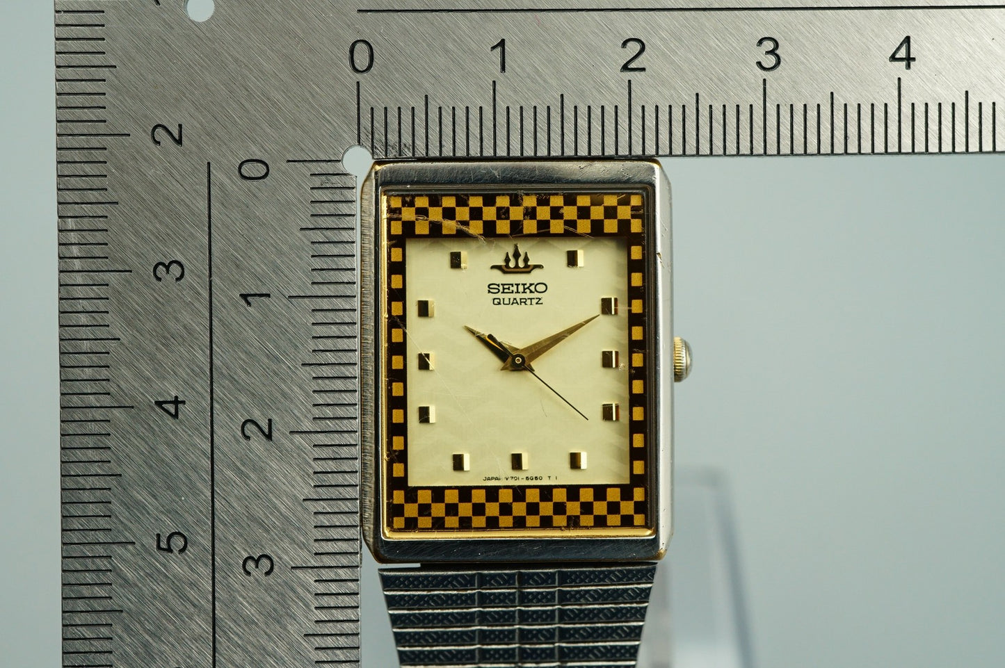 *Exc+5*  SEIKO GALAXY  V701-5H7A Qz Cream Dial Square 23mm Women,Ladies Watch