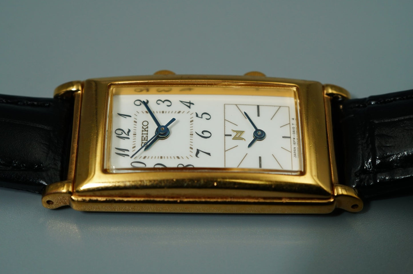 *N MINT* Vintage 1996 SEIKO NOIE 1EFW-5A00 Qz White Dial Square 20mm Women Watch