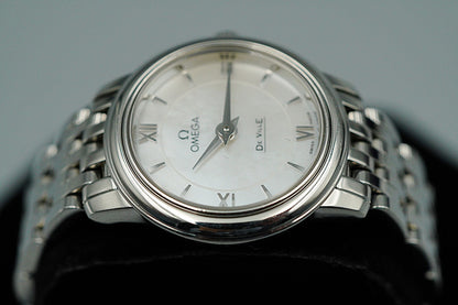 N MINT 1987 OMEGA De Ville Cal.1376 Ref.595.1037 Qz White 25mm Women Watch
