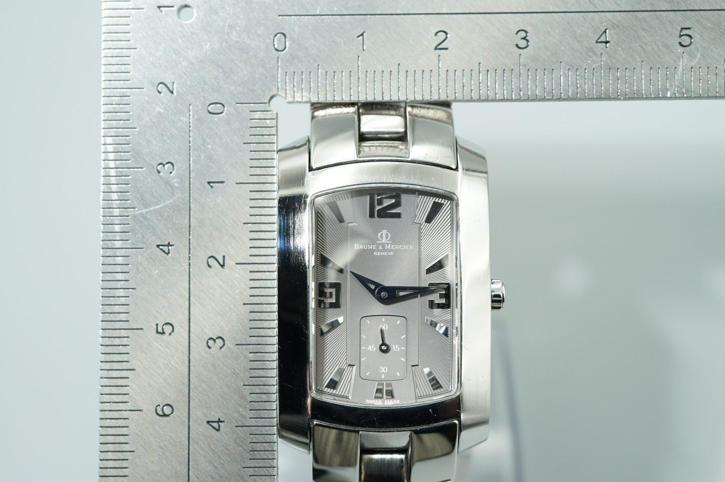 *Exc+5* Vintage 1977 BAUME & MERCIER Hampton 65310 Qz Gray Dial 26mm Mens Watch
