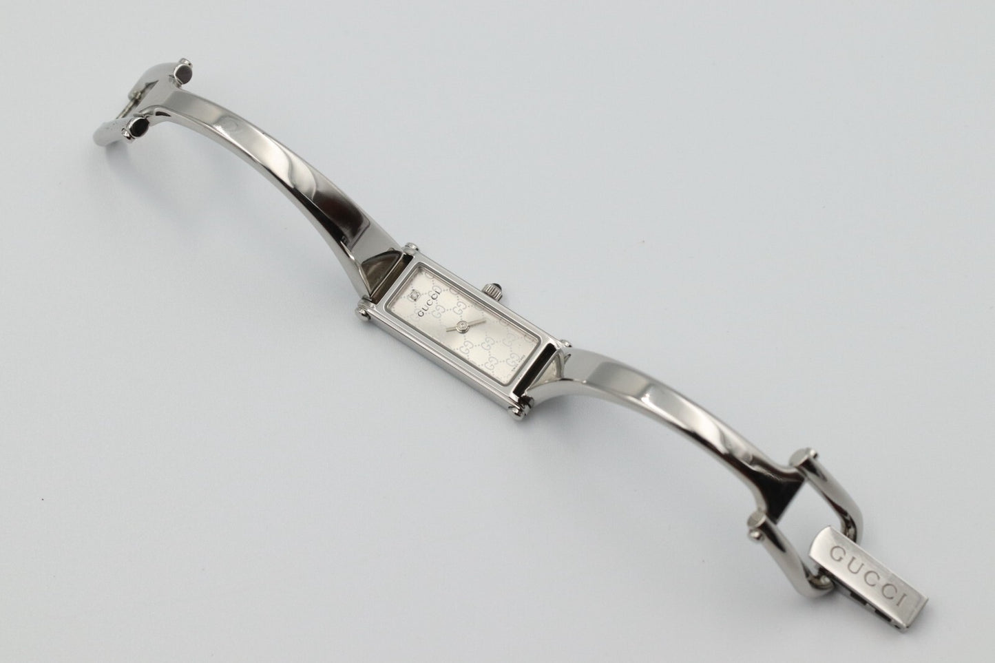 *NEAR MINT* Vintage GUCCI 1500L Quartz Silver Dial Rectangle Women Watch