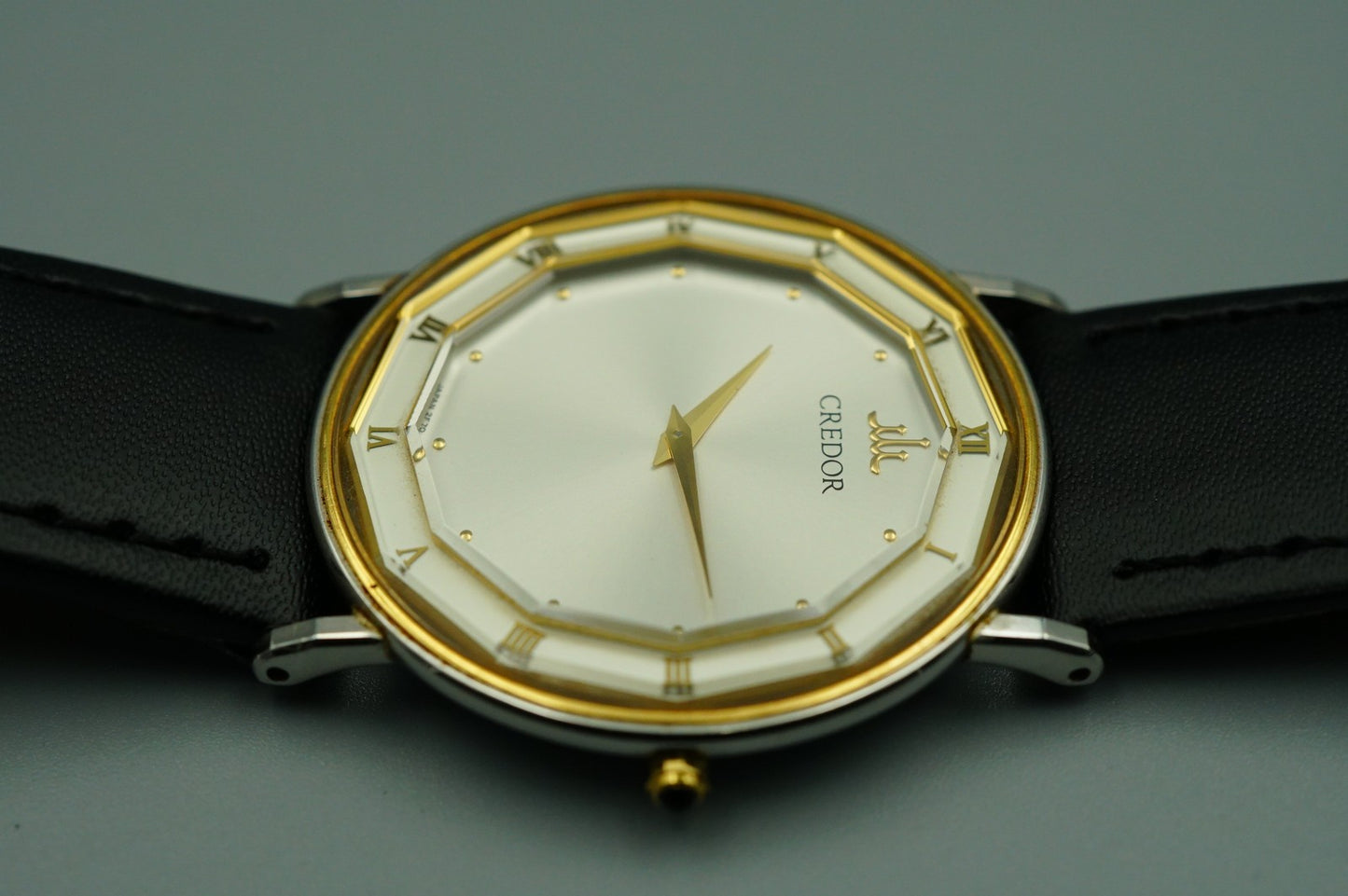 *NEAR MINT* Vintage 1988 SEIKO CREDOR 2F70-0290 Qz Silver Round 31mm Mens Watch