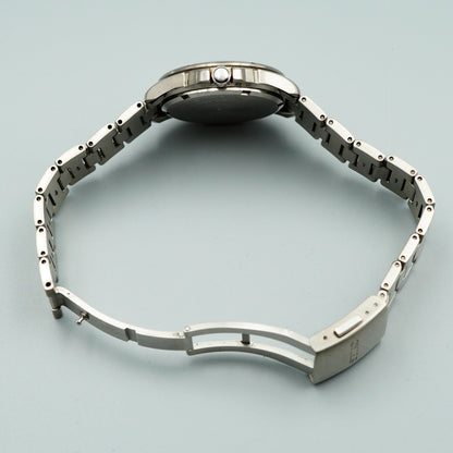 *N MINT* Vintage SEIKO Solar Titanium V145-0AX0 Qz Black Round 35mm Mens Watch