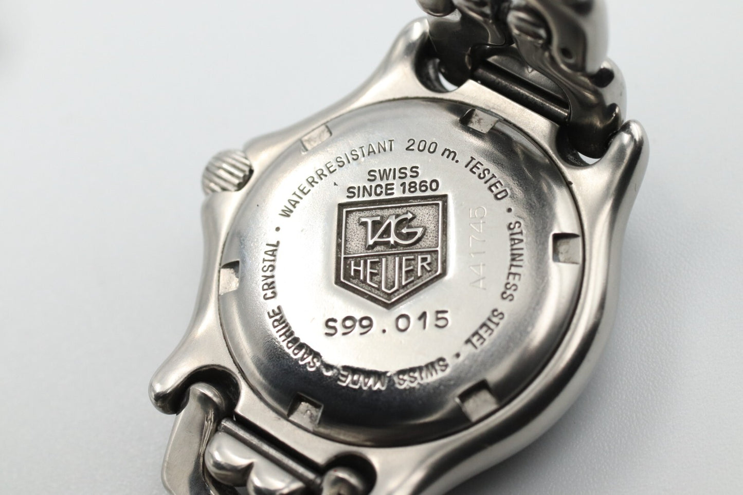 *N MINT* Vintage TAG HEUER Professional 200 S99.015 Quartz White Women Watch