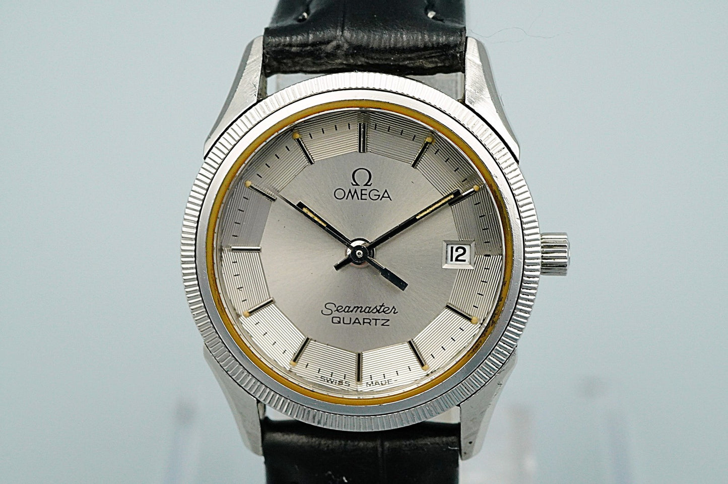 RARE *N MINT* Vintage OMEGA Seamaster pie pan Dial Cal.1380 Qz 25mm Women Watch