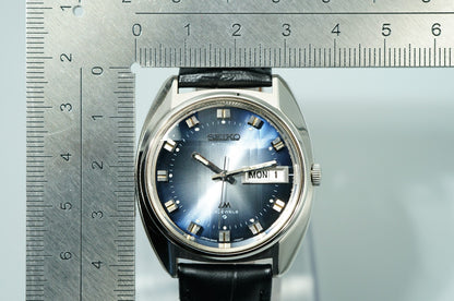 Serviced Vintage SEIKO Lord Matic 5606-7230 Automatic Blue Dial 35mm Mens Watch
