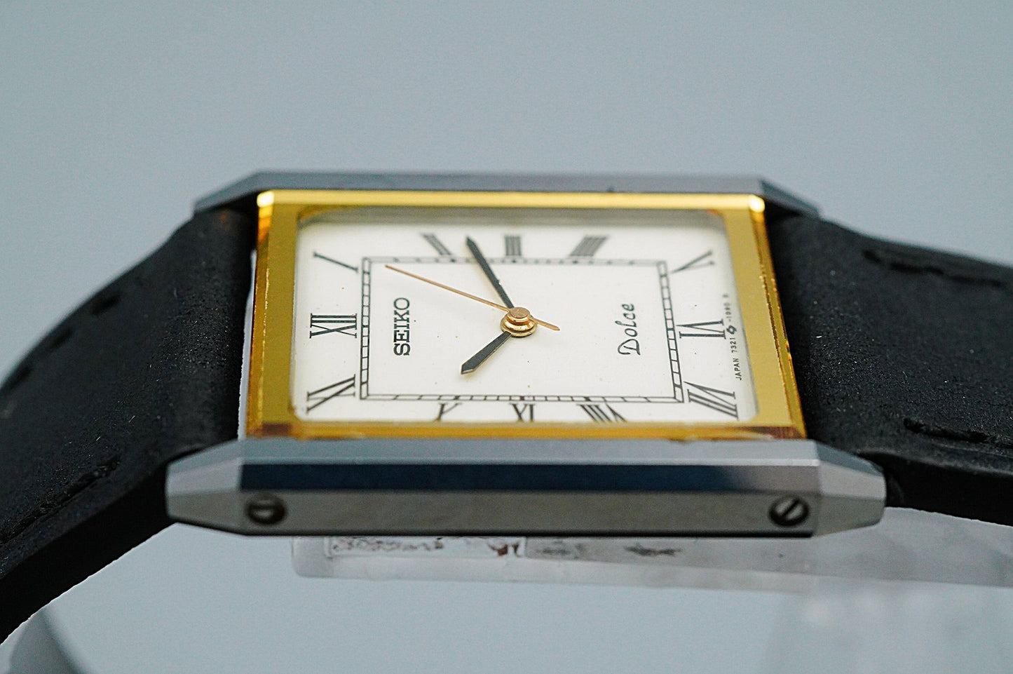 *NEAR MINT* Vintage SEIKO DOLCE 7321-6170 Quartz White Rectangle 24mm Mens Watch