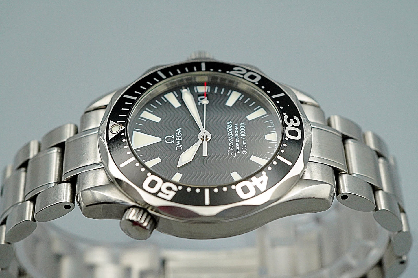 N MINT 1998 OMEGA Seamaster 300m  Cal.1538 Ref.196.1641 Qz Black 36mm Mens Watch