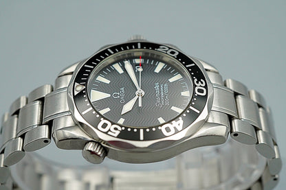 N MINT 1998 OMEGA Seamaster 300m  Cal.1538 Ref.196.1641 Qz Black 36mm Mens Watch